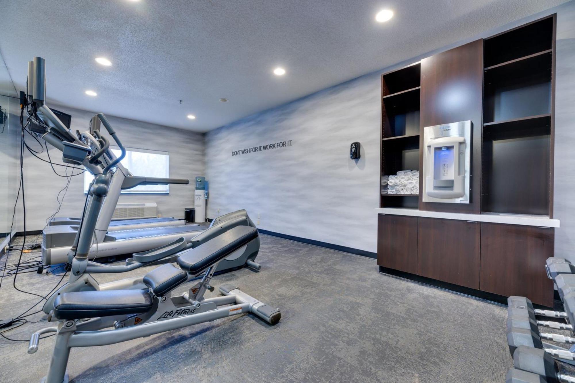 Fairfield Inn & Suites By Marriott Спирфиш Экстерьер фото