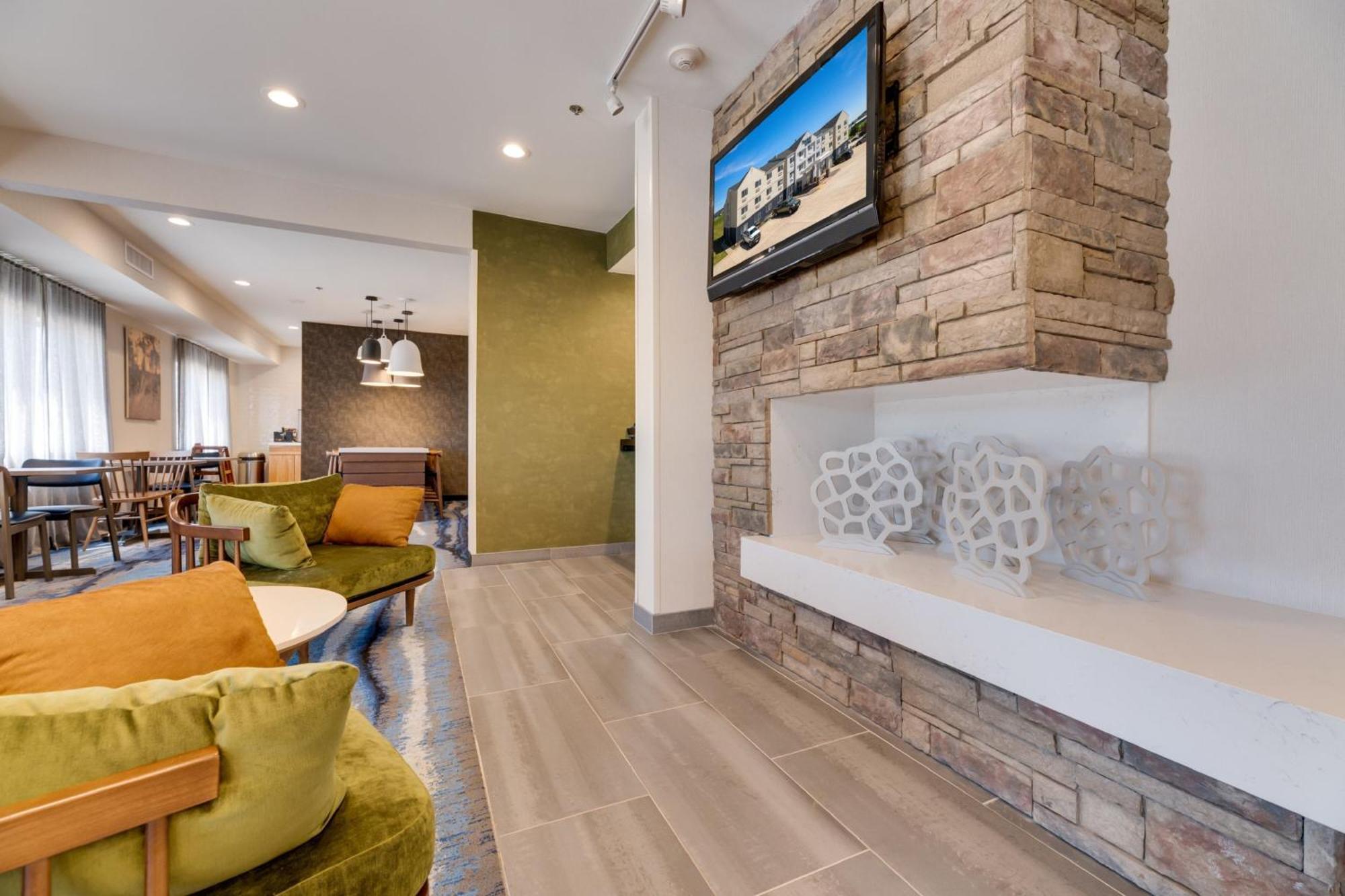 Fairfield Inn & Suites By Marriott Спирфиш Экстерьер фото