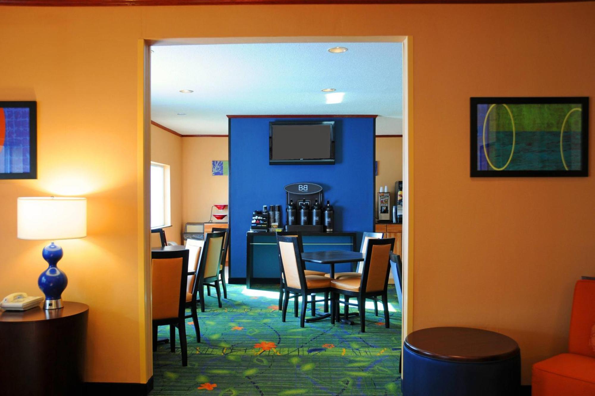 Fairfield Inn & Suites By Marriott Спирфиш Экстерьер фото